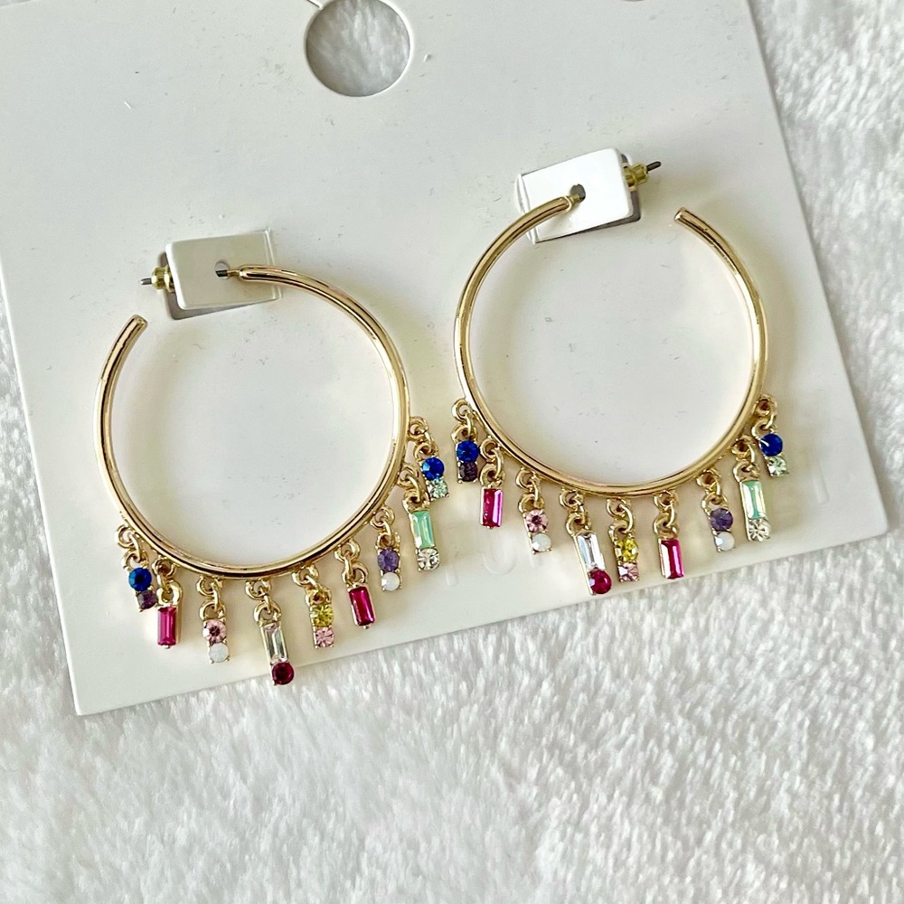 NWT Gorgeous Multi Color Gold Tome Hoops